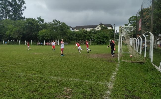 Campo de futebol