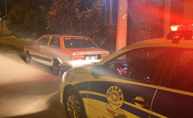 O Voyage foi recolhido ao pátio do Detran, e a ocorrência de recuperação foi registrada na Delegacia de Polícia de Pronto Atendimento (DPPA).