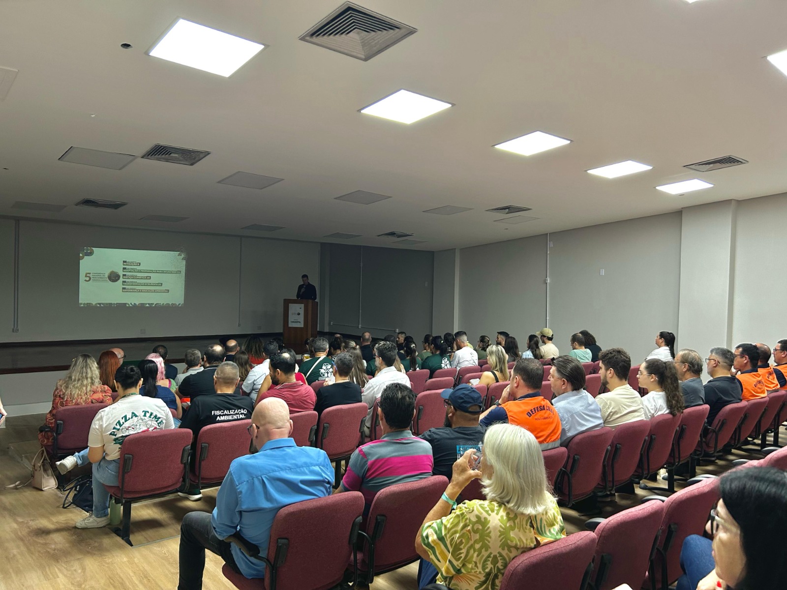 Representantes participaram da Conferência nesta sexta-feira (14)
