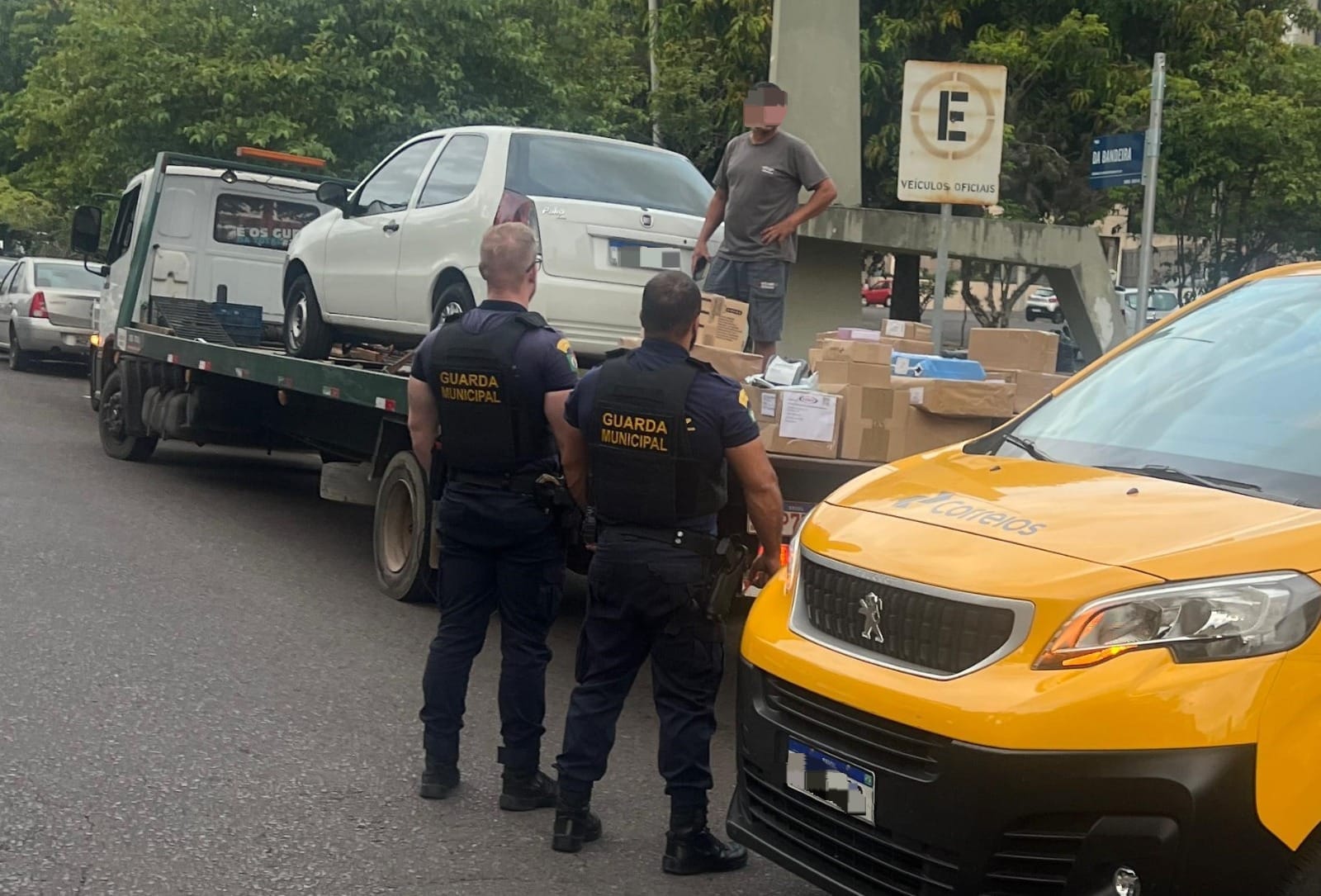 Carro foi recuperado e encomendas devolvidas em ação da GMNH