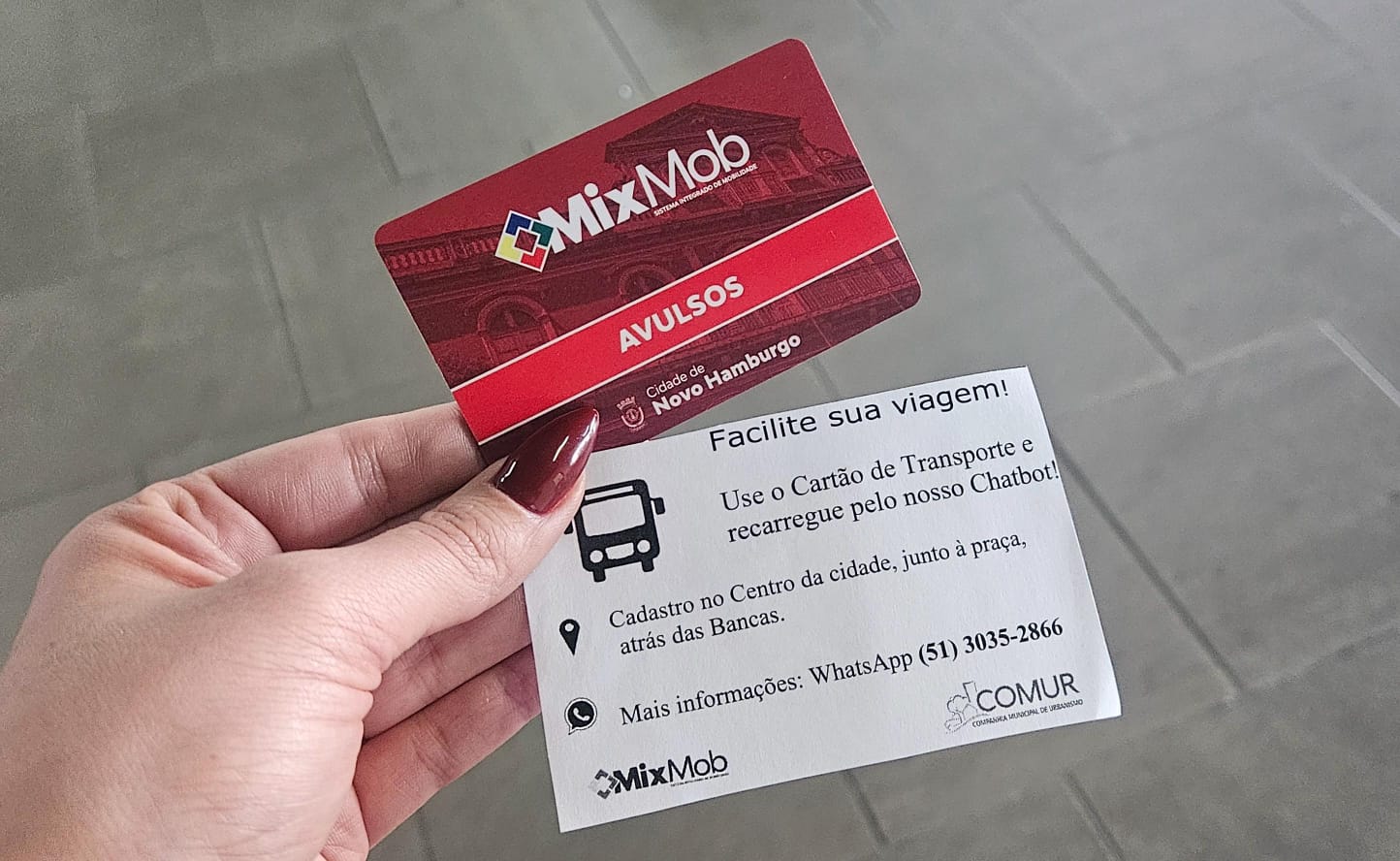 Informativo é entregue nos ônibus sobre o Cartão Mixmob