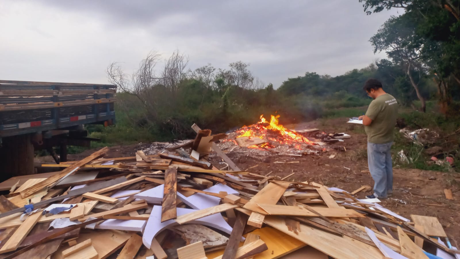 Ação conjunta da GMNH e Meio Ambiente ocorreu no Santo Afonso