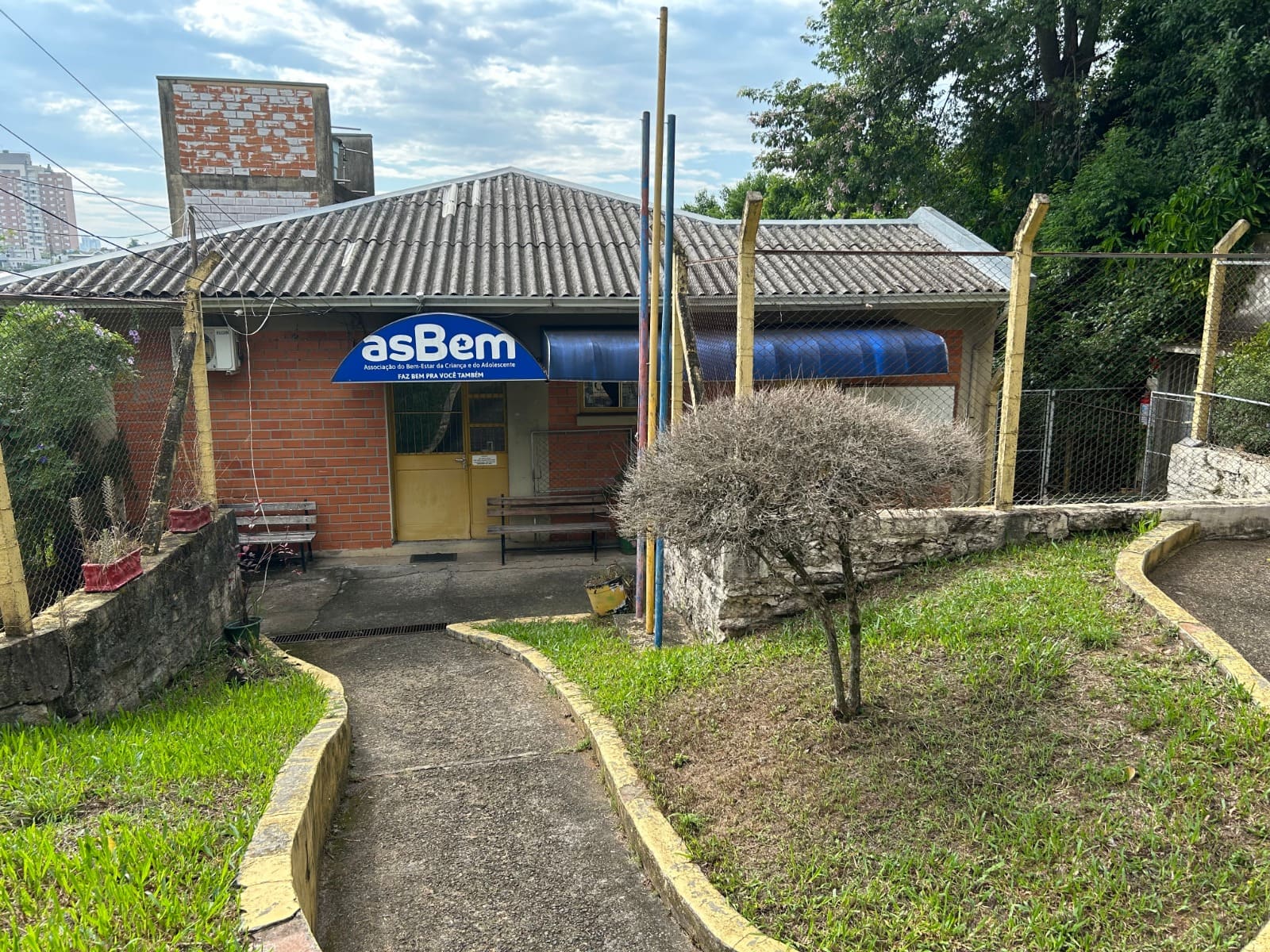 Entidade realiza mais de 3,6 mil atendimentos mensais