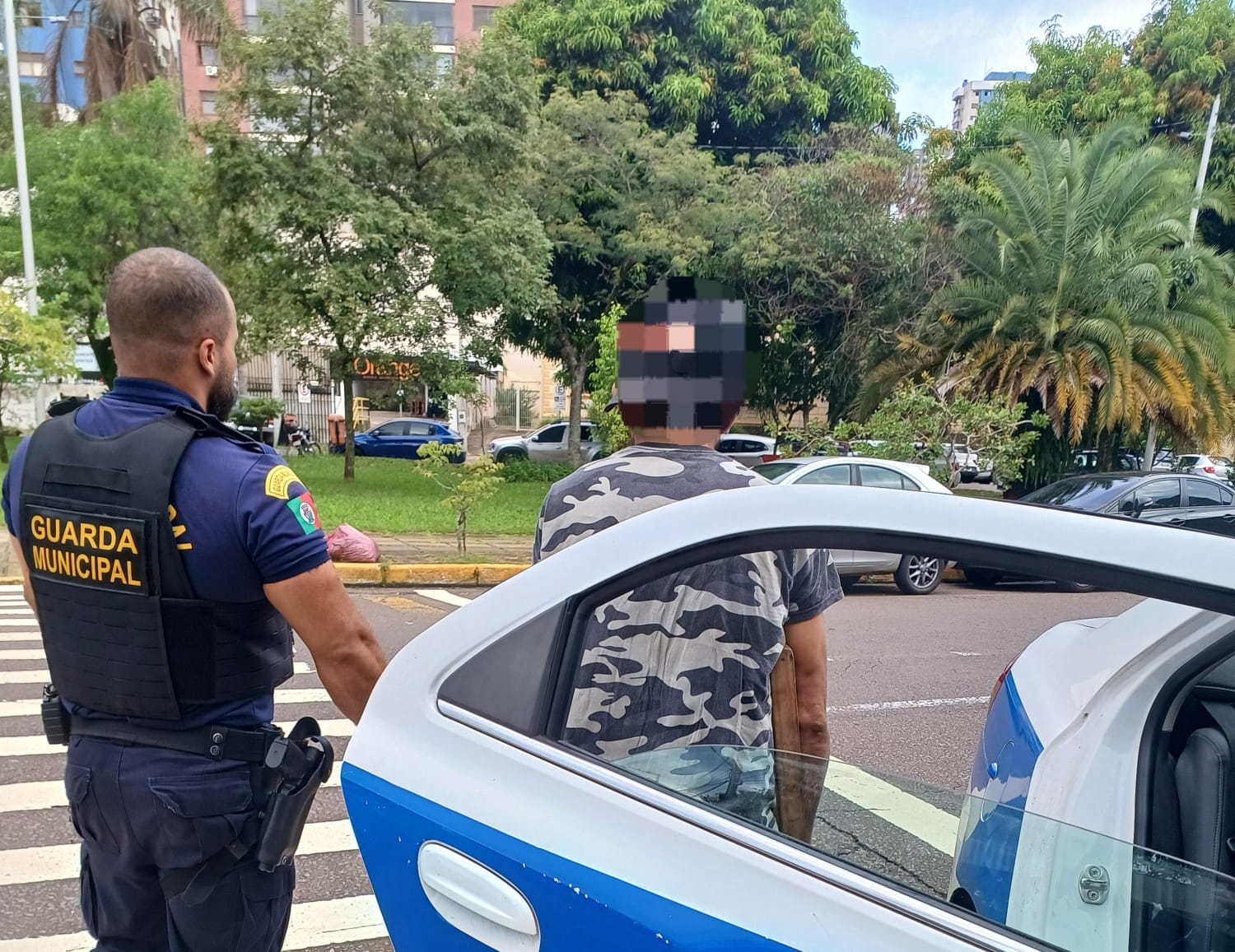 Homem foi encaminhado à delegacia por agentes da Guarda Municipal