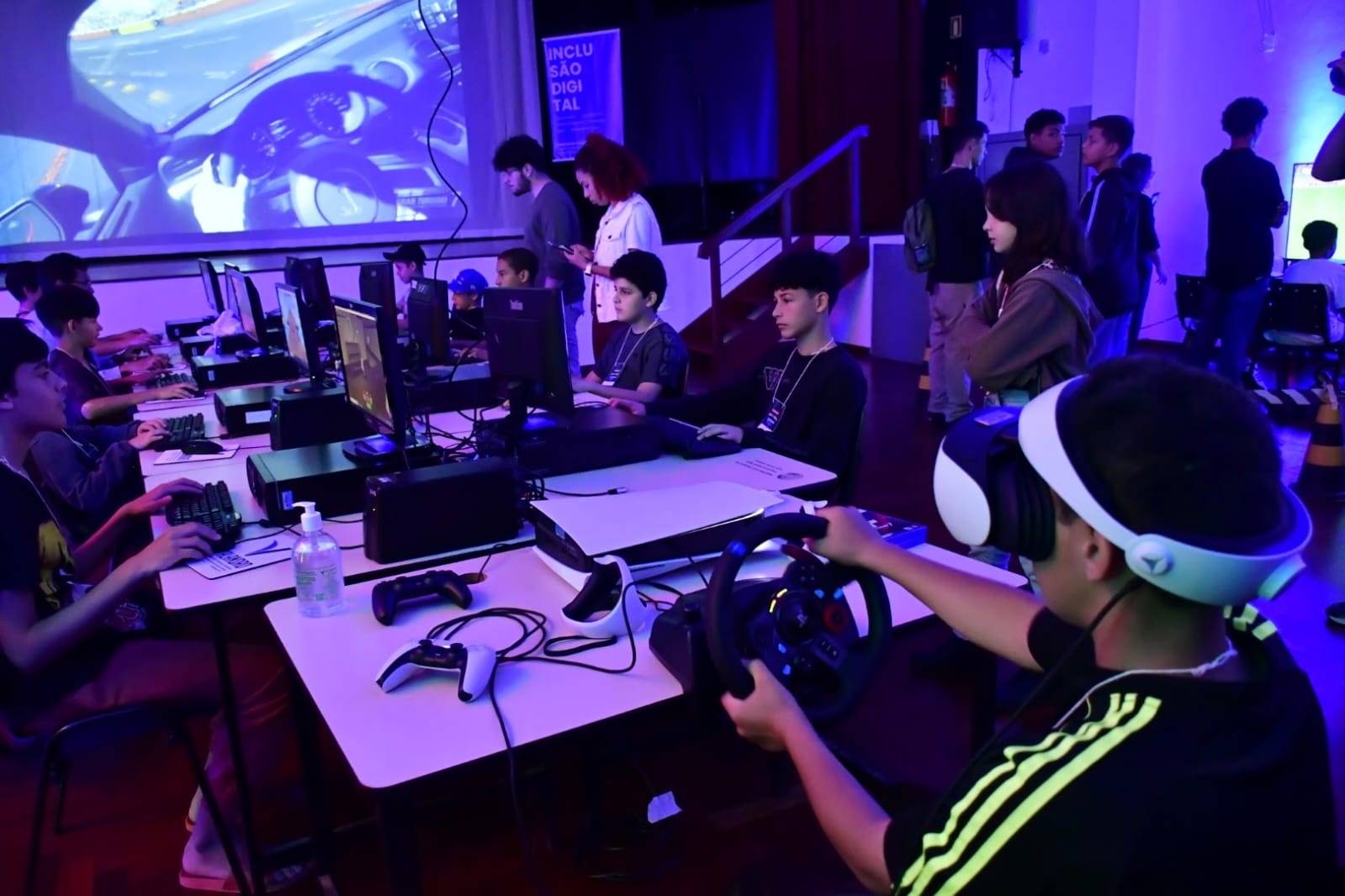 Inclusão social e digital é promovida por meio de jogos eletrônicos