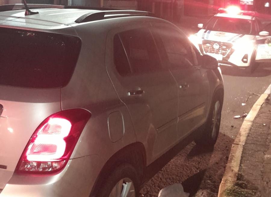 Carro roubado em Canoas foi recuperado em Novo Hamburgo