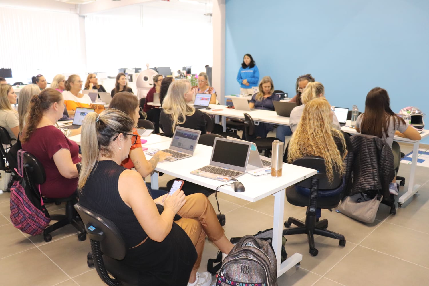 Professores municipais participam de Oficina para aprimorar conhecimentos na Tecnologia da informação