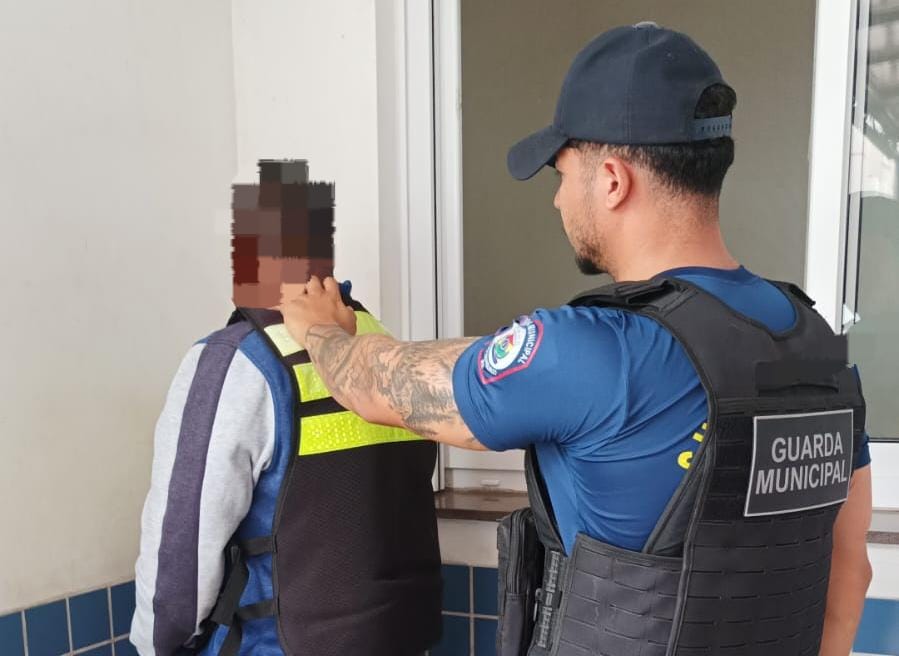 Motociclista foi encaminhado ao Instituto Penal