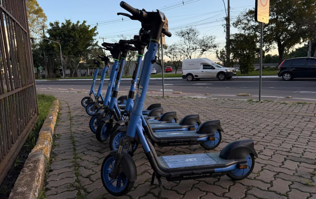 Patinetes elétricos estarão disponíveis com instrutores