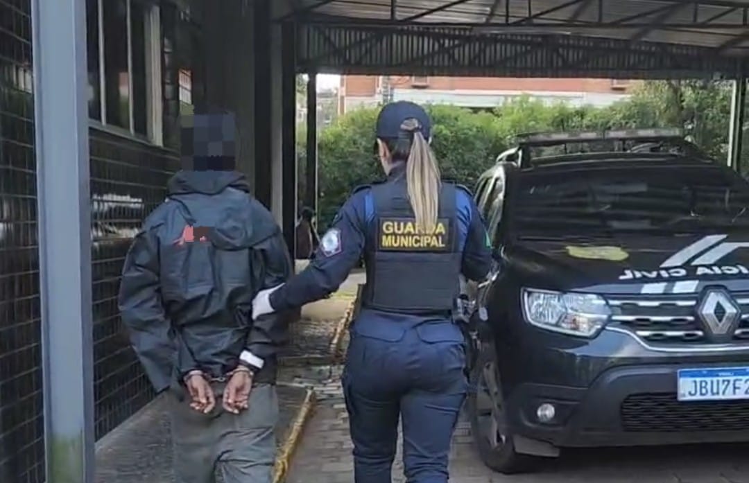 Prisão em flagrante de homem que tentava levar bicicleta