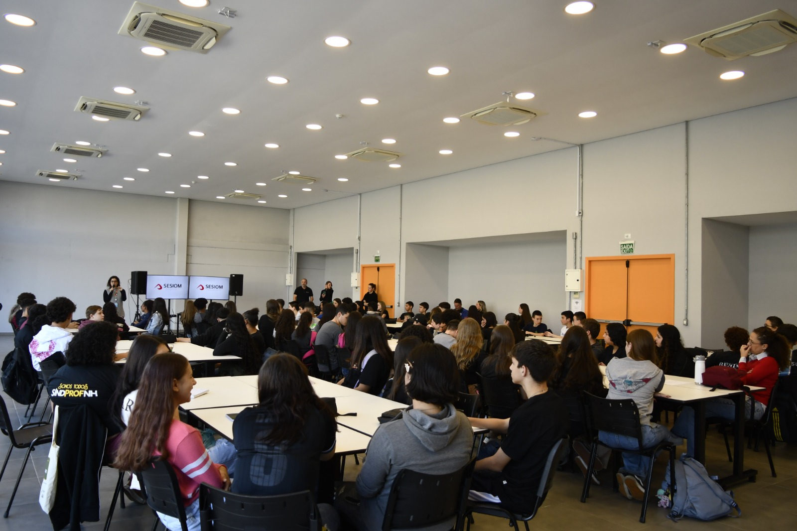 Primeiro encontro da iniciativa reuniu 92 estudantes no Centro de Inovação Tecnológica