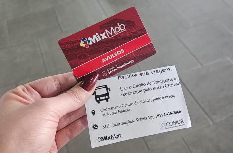 Informativo é entregue nos ônibus sobre o Cartão Mixmob