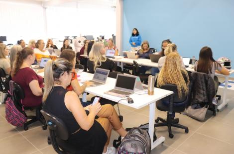 Professores municipais participam de Oficina para aprimorar conhecimentos na Tecnologia da informação