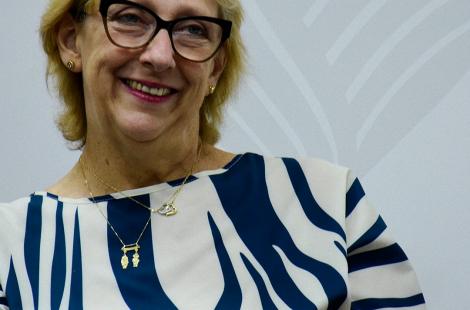 Nota de solidariedade à secretária de Educação Simone Schneider