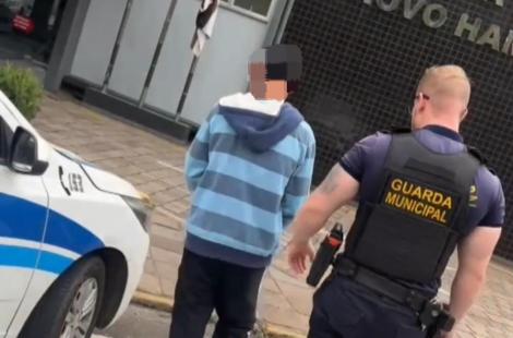 Apenado foi encaminhado à delegacia pela Guarda Municipal